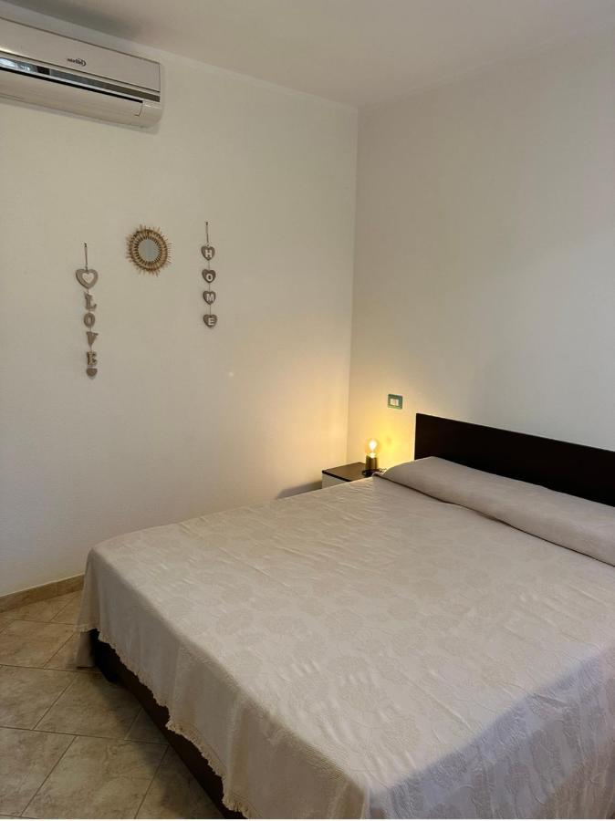 Rena Bianca Apartment ซานตา เตเรซา กัลลูรา ภายนอก รูปภาพ